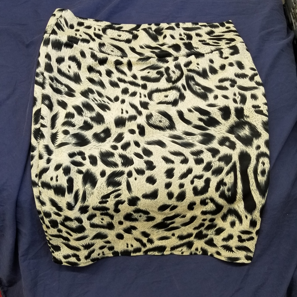 Lularoe 3x skirt rare